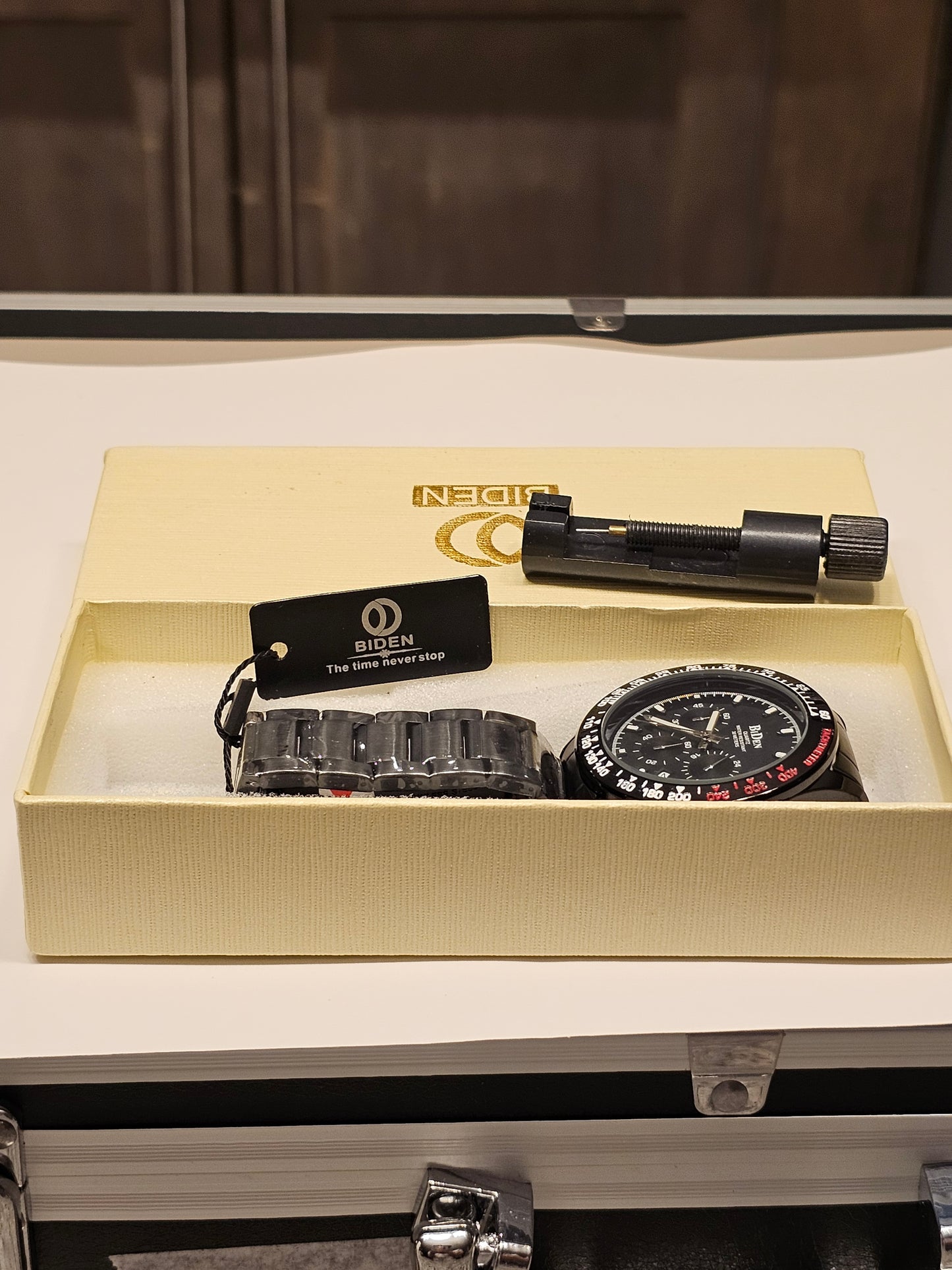 BiDen Men’s Chrono Watch – Multi-Color Collection