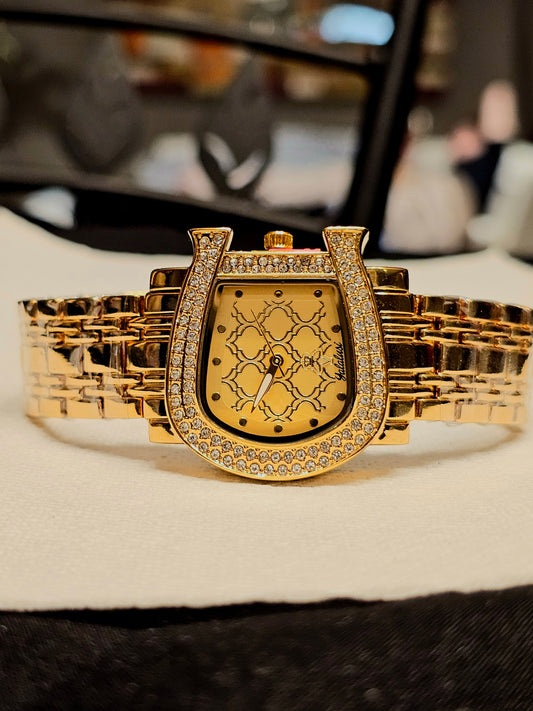 Golden Horseshoe Crystal Watch – Luxurious Women's Fashion Bracelet Timepiece