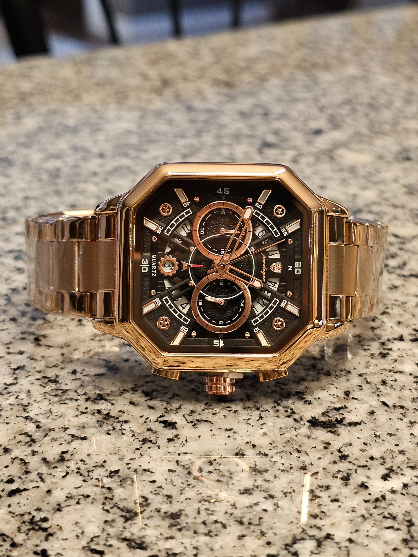 Poedagar Prestige Rose Gold Men's Chronograph Watch – Bold Square Design