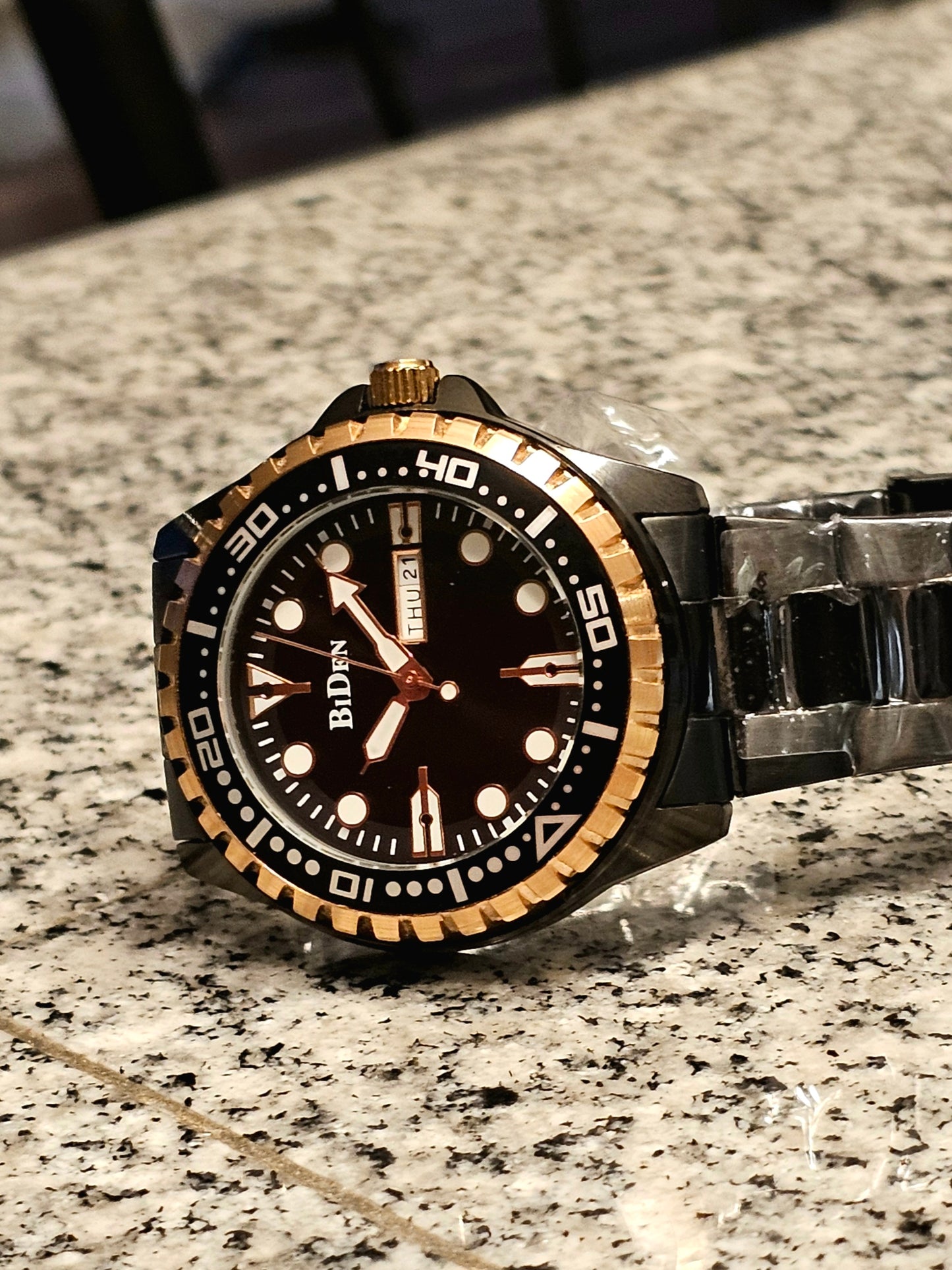 BiDen Men's Quartz Watch – Full Calendar, Luminous Dial | Available in Black-Gold, Blue-Rose, and Silver-Blue