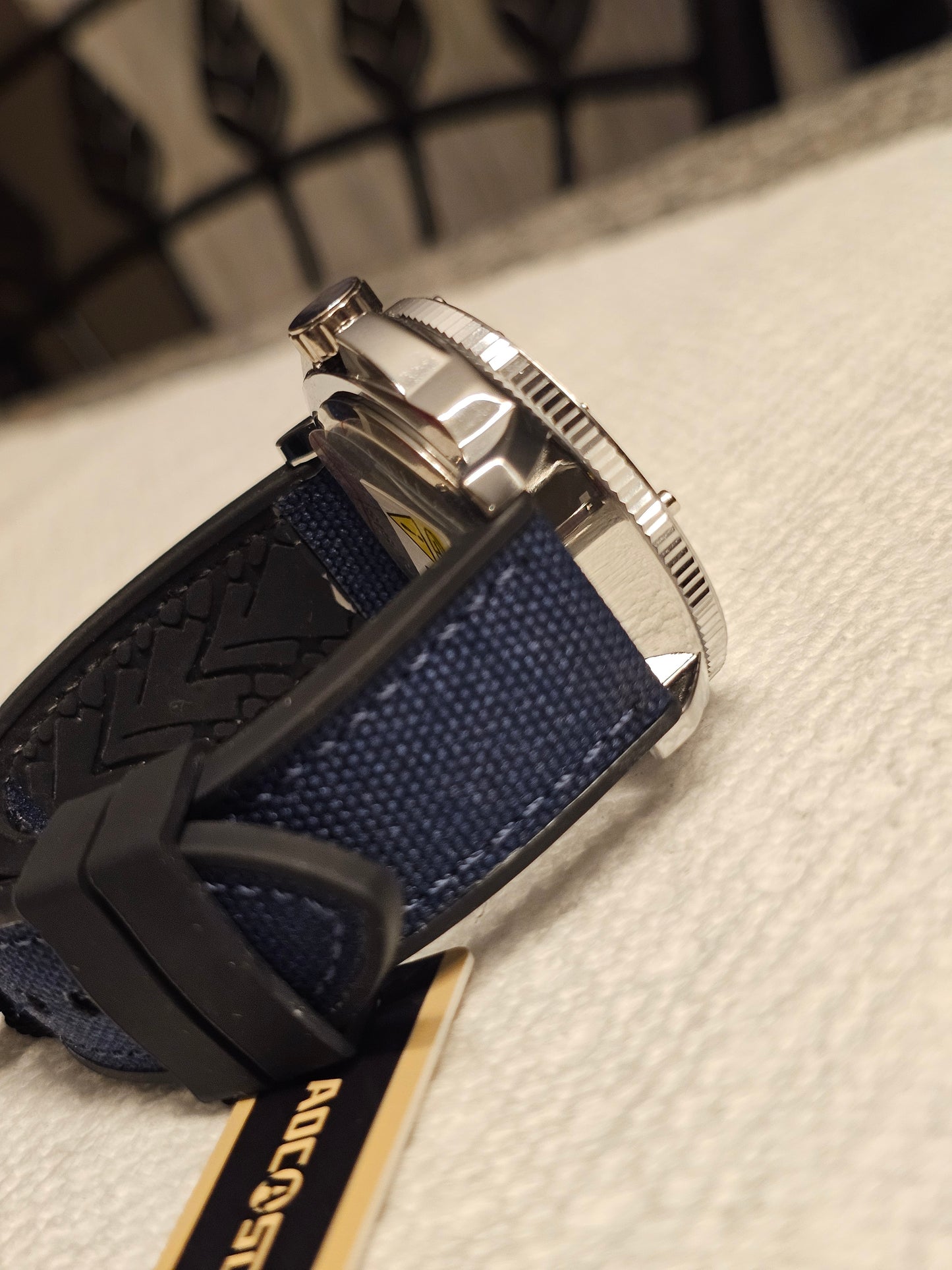 AOCASDIY Steel Edge Sport Watch – Blue Dial | Quartz Movement