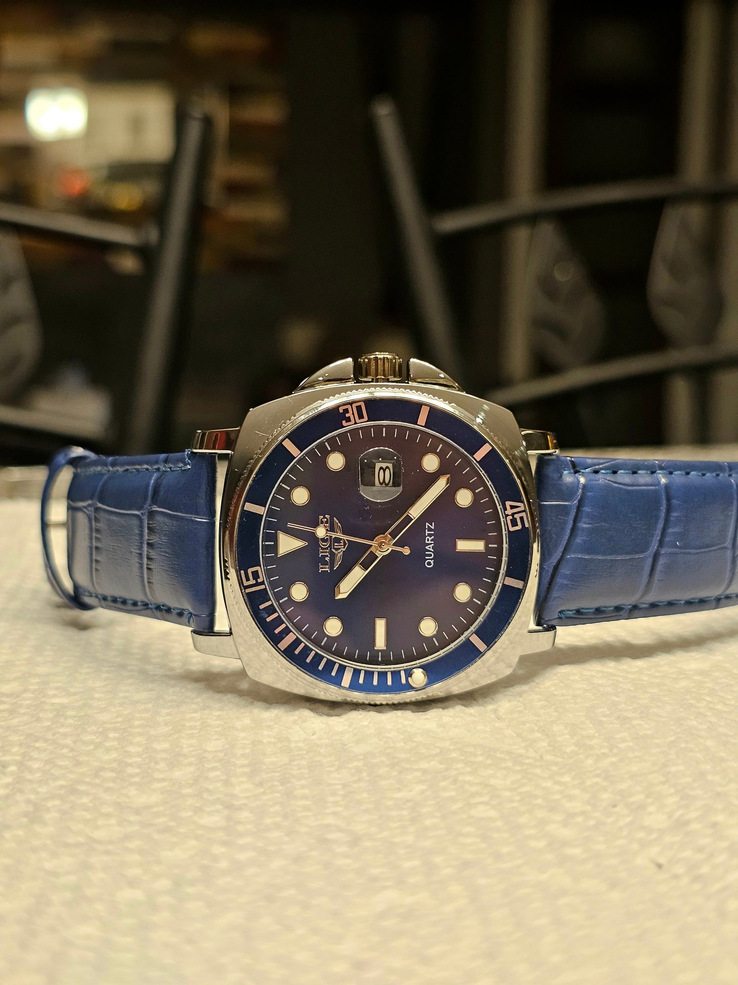 LIGE Ocean Blue Classic Quartz Watch – Leather Strap Edition