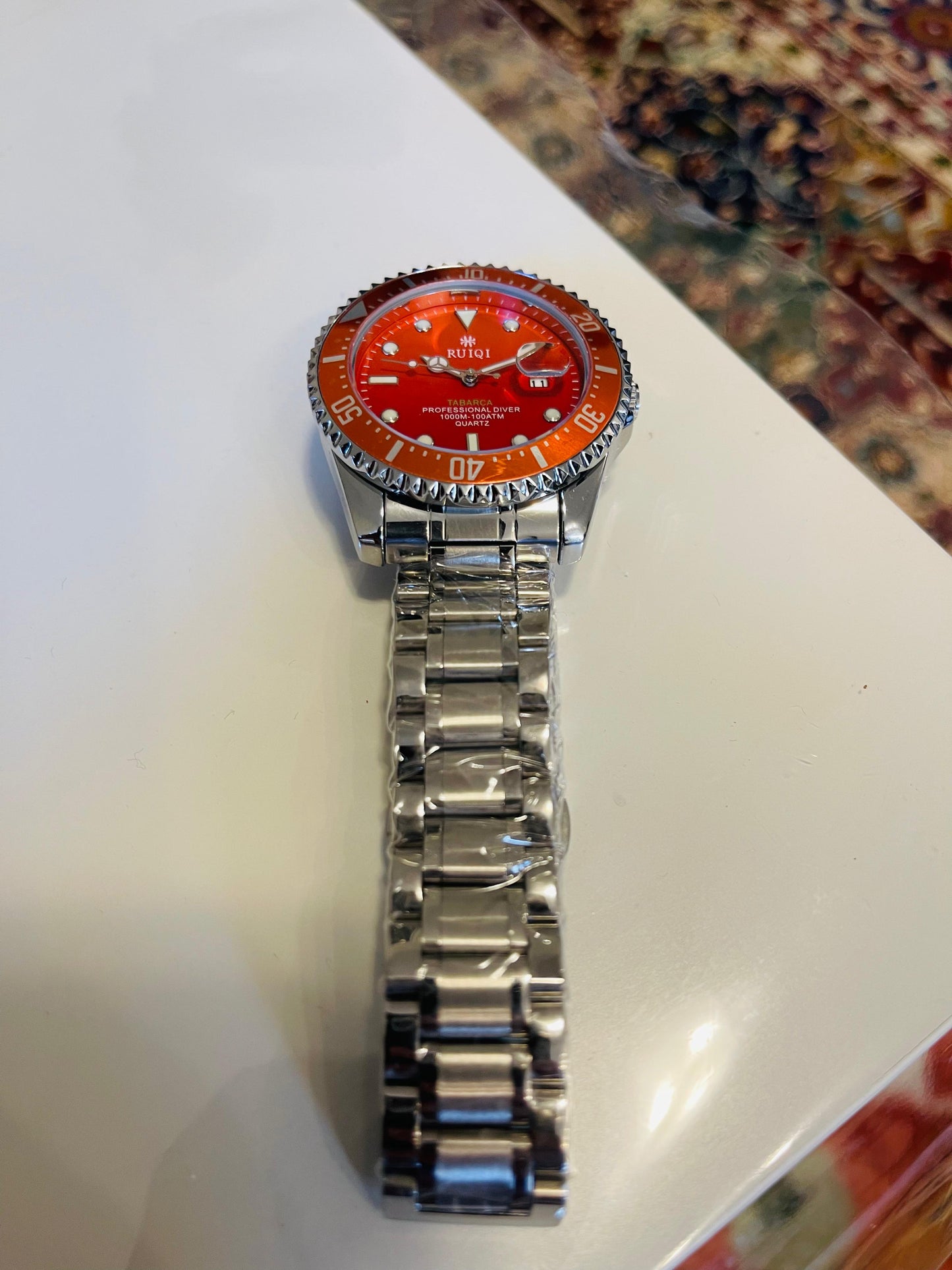RUIQI TABARQ Professional Diver Men’s Quartz Watch – Striking Orange Dial