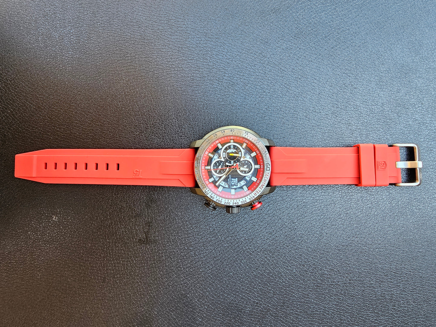 T5 Men's Sport Chronograph Watch – Red Edition | Bold Performance &amp; Style