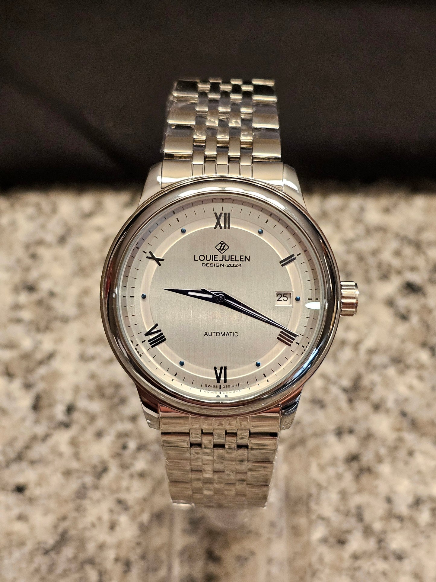 Louis Juelen Silver Automatic – Timeless Elegance in Motion