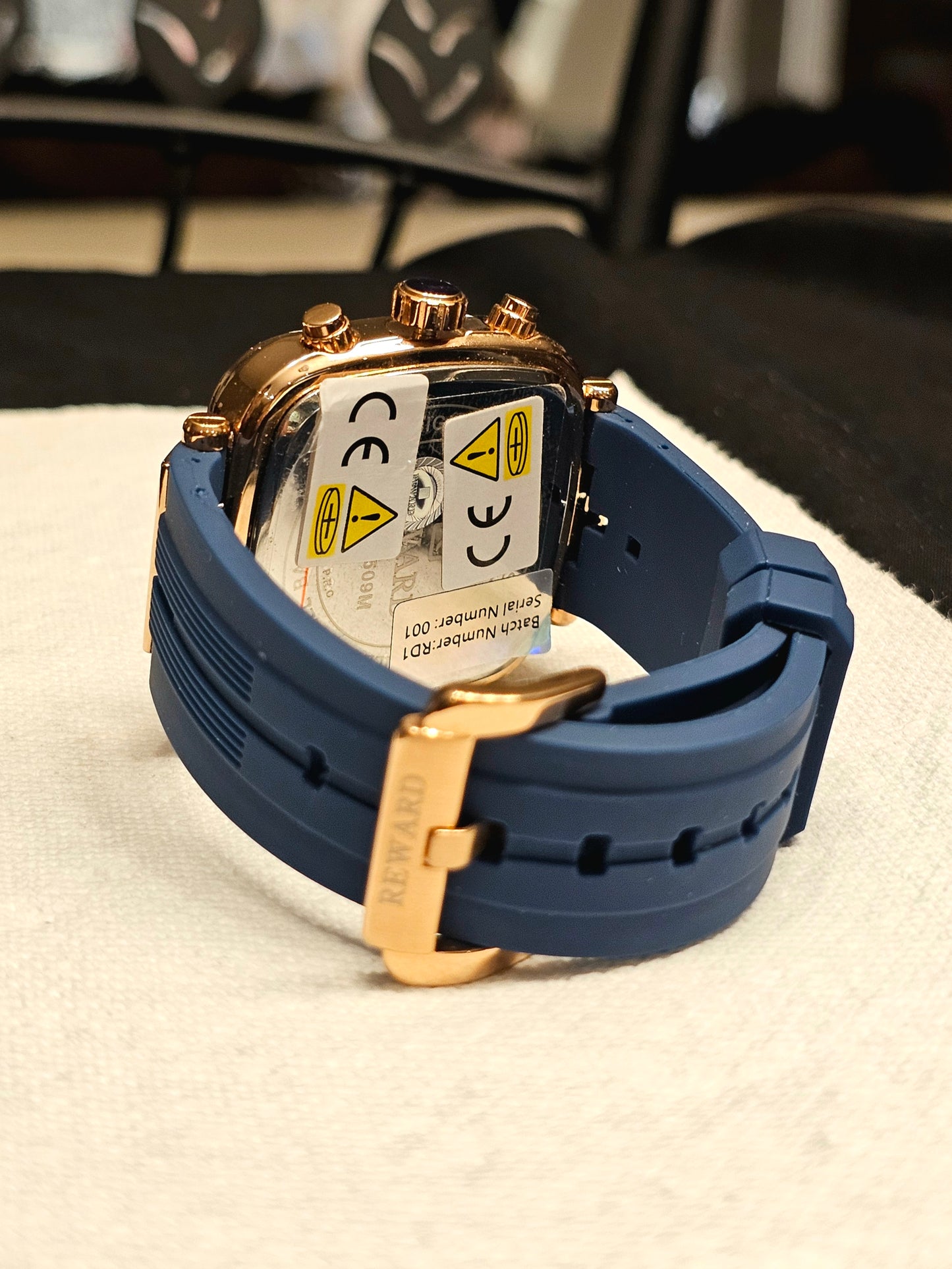 REWARD VIP Sport Fashion Watch – Luxurious, Stylish, Durable, Affordable