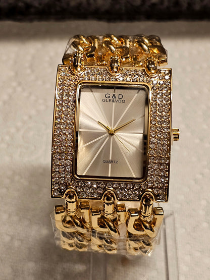 Bold Gold Chain-Link Women's Watch – G&D Gle & Vdo Quartz