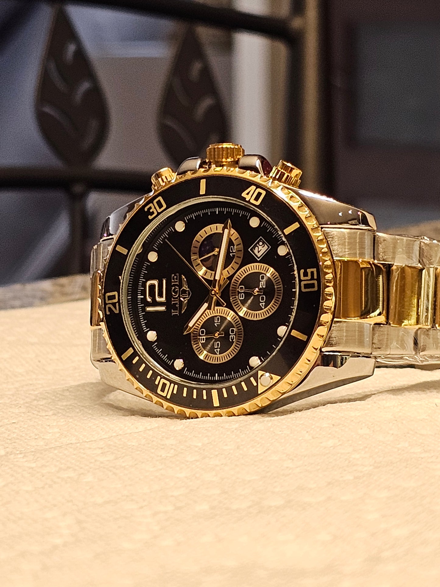 LIGE Luxury Chronograph Watch for Men – Bold Design in Black or Blue