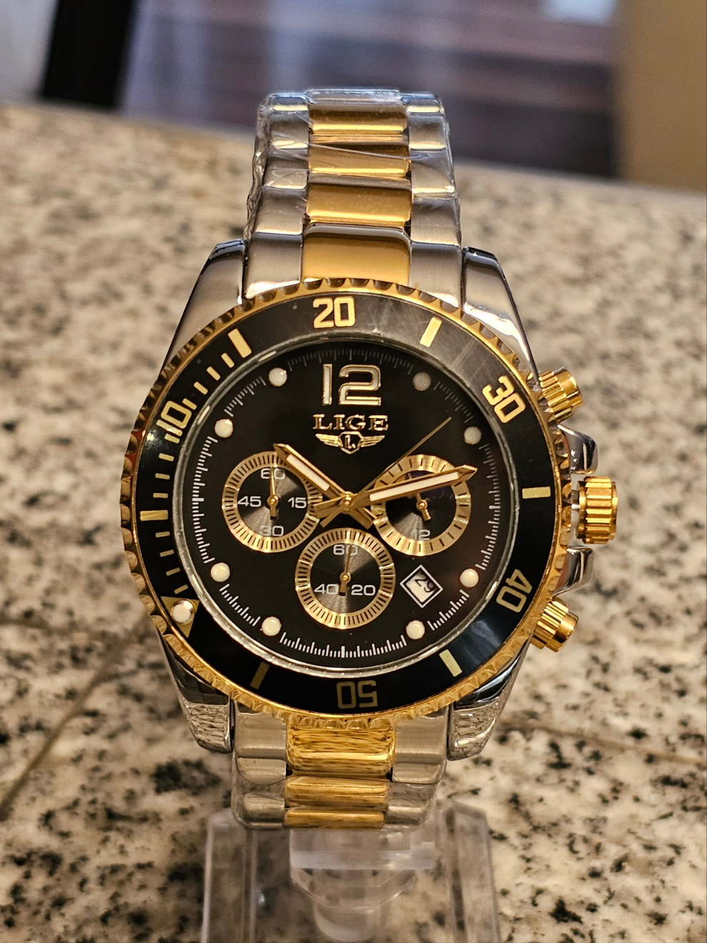 LIGE Luxury Chronograph Watch for Men – Bold Design in Black or Blue